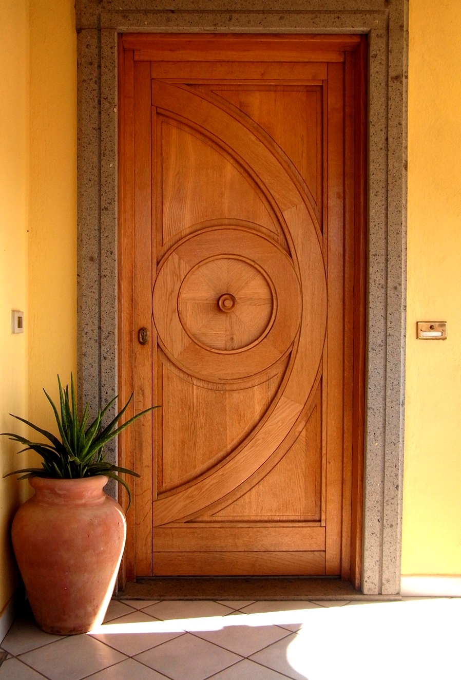 Portone in legno di Rovere naturale e particolare